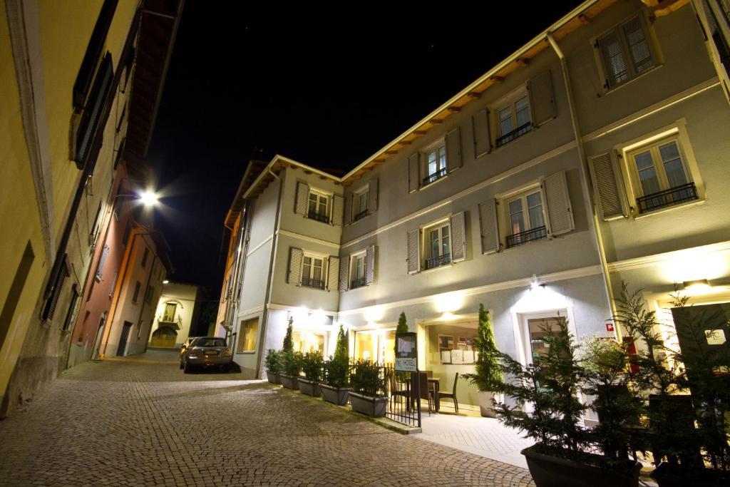 Hotel Lago Di Como คอลีโก ภายนอก รูปภาพ